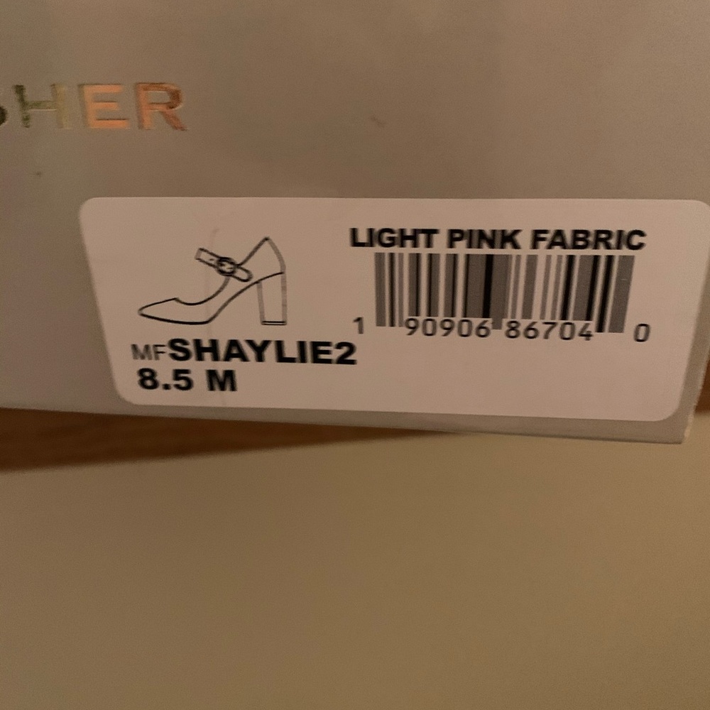 Marc Fisher Pink shoes